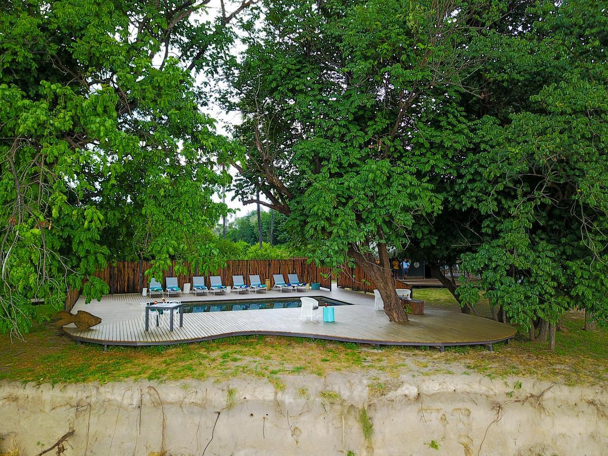 Chundu Island Villa Victoria Falls Exterior photo